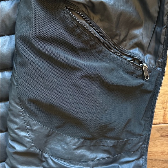 Patagonia goose down puffer vest. Sz xl - Picture 4 of 5